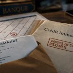 Suspendre credit immobilier : courrier recommandé et calendrier en pause